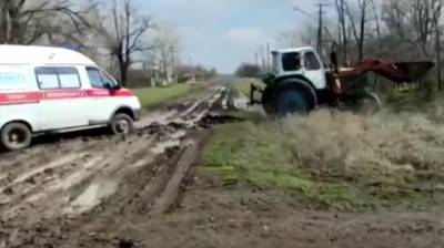 В Ростовской области пациент умер в застрявшей в грязи машине скорой помощи
