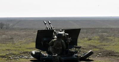 Военные на Донбассе учились поражать воздушные цели зенитками ЗУ-23-2 (фото)