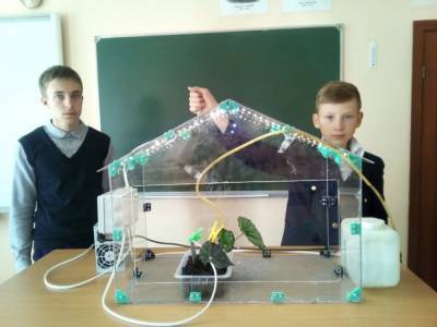 Школьники из Ельца выиграли денежный грант на разработку умной теплицы