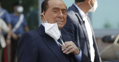 Берлускони второй раз за месяц попал в больницу