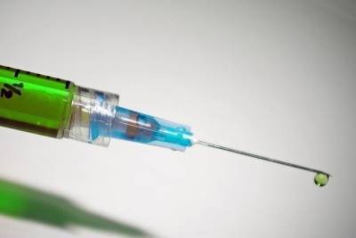 Пункт вакцинации от COVID-19 открыли в ТК «Леруа Мерлен» ​на Коллонтай