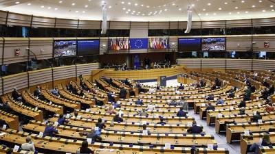 Депутат Европарламента призвал Германию к более жестким отношениям с Россией