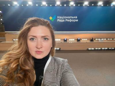 Владимир Зеленский - Эксперт заявила, что банки в Украине могут начать сворачивать сеть терминалов - gordonua.com