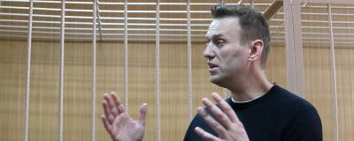 Навальный рассказал о тюремной голодовке и «пытке» курицей