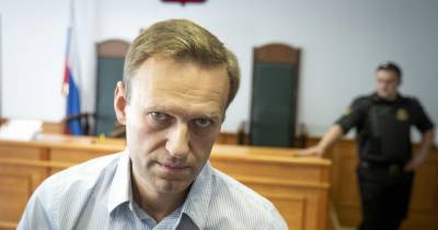 Заключенный Навальный теряет чувствительность рук — адвокат