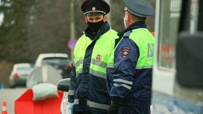 Погоня на юго-западе Москвы: полиция и Росгвардия преследуют лихача