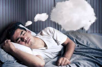 Объяснение экспертов: почему нельзя долго спать на выходных
