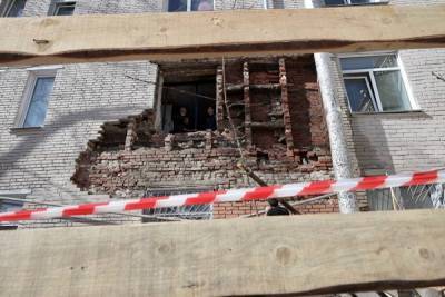 В Челябинске жителям общежития, где рухнула стена, предложили повысить коммуналку в 7 раз