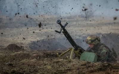 На Донбассе утром боевики смертельно ранили украинского военного