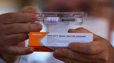 В Украине разрешили использование китайской вакцины от коронавируса