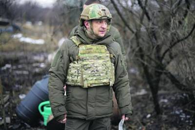 Зеленский едет в Донбасс на передовую. Украинский президент доложит об увиденном Меркель и Макрону