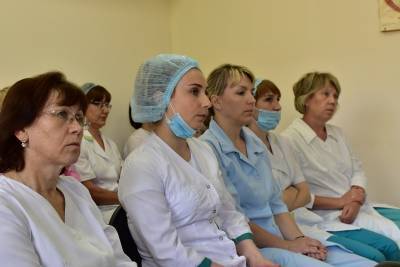 В Удмуртии 40 врачей получили выплату в размере 500 тысяч рублей