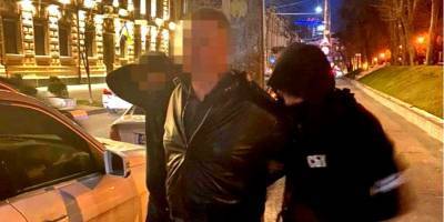 Угрожал связями в Минюсте: депутат Бориспольского райсовета попался на вымогательстве $40 тысяч