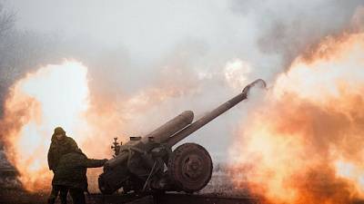 Киевские силовики обстреляли пригород Донецка