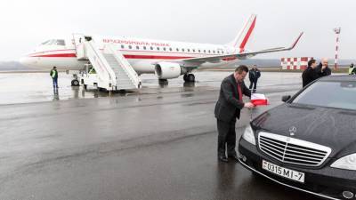 Глава МИД Польши экстренно вылетел на Украину для переговоров с правительством