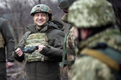 Зеленского обвинили в самопиаре из-за предстоящей поездки в Донбасс