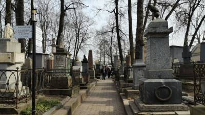 Пособие на погребение в России предложили увеличить до уровня МРОТ