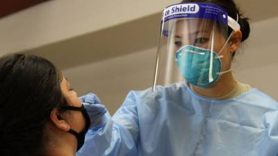 В Москве за сутки госпитализировали 893 человека с коронавирусом