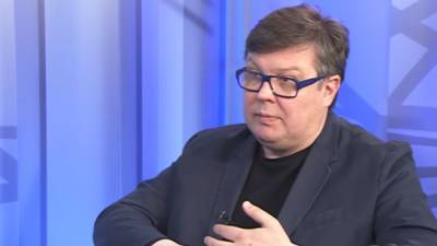 Политолог Мартынов раскрыл способ избавления от украинской элиты в Крыму