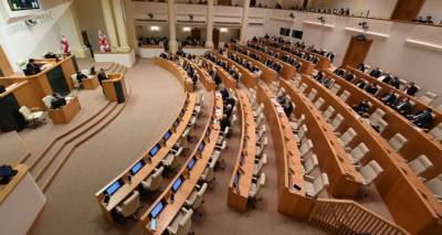 В парламенте Грузии растет число инфицированных