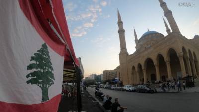 Франция пообещала взять Ливан «в свои руки»