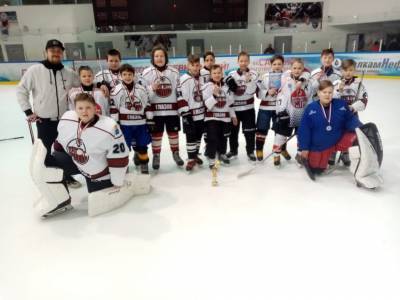 Глазовская команда приняла участие в Республиканских соревнованиях по хоккею