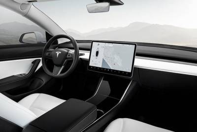 Покупатели Tesla говорят о задержке поставок машин
