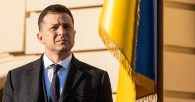 Зеленский не подписал санкции СНБО против Януковича, которым он "удивился" из-за позднего принятия