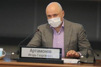 Игорь Артамонов: Вакцинация для пенсионеров должна быть максимально доступной