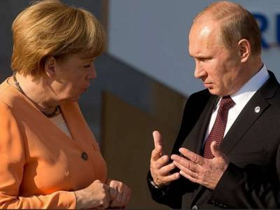 Путин дезинформировал Меркель о ситуации на Донбассе