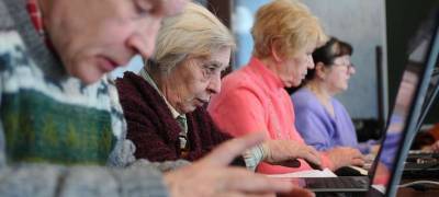В Петрозаводске открываются новые группы для обучения пенсионеров компьютерной грамотности