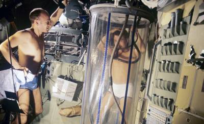 "Не могу привыкнуть": космонавт - о жизни на МКС без душа