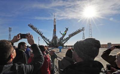 Запуск корабля "Союз МС-18" 9 апреля покажут на медиафасадах столицы