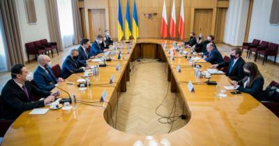 Глава МИД Польши пообещал Украине помощь в противостоянии агрессии РФ (ФОТО)