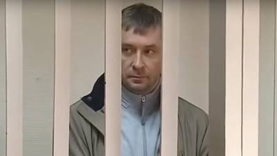 "Полковник-миллиардер" Захарченко пожаловался на одиночество в СИЗО