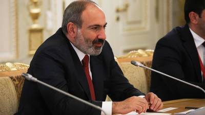 Генпрокурор России встретился с Пашиняном в Ереване
