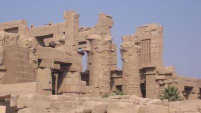 Археологи нашли затерянный древний город в песках Луксора