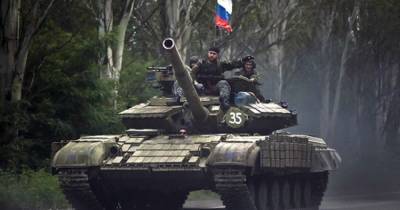 До границы с Украиной 250 км: под Воронежем разбили военный лагерь (ФОТО)