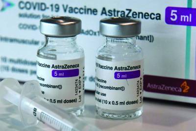 Германия: AstraZeneca не справляется с обещанными поставками вакцины