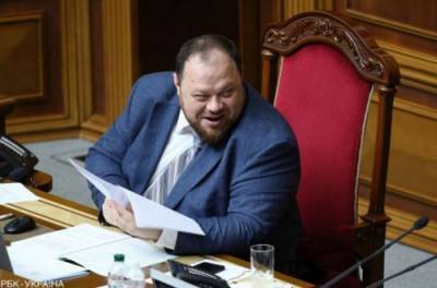 Стефанчук объявил о подписании Президентом закона о всеукраинском референдуме