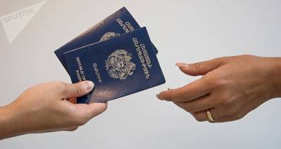 Из-за фальшивых паспортов: власти Нидерландов депортируют двух сирийцев в Армению