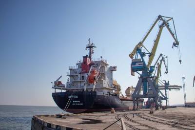 Крупнейшие порты Украины прекратили работу: ВСУ проводит учения военно-морских сил
