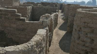 «Золотой город» возрастом 3000 лет обнаружен в Египте