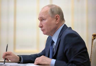 Путин обсудил с правительством реализацию посланий Федеральному собранию