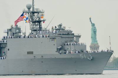 США рассматривают возможность отправки военных кораблей в Черное море