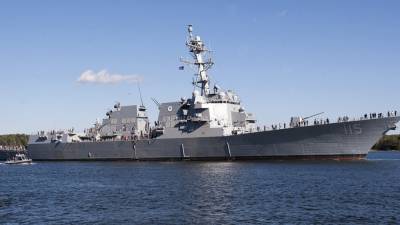 Власти США "в знак поддержки Украины" могут направить корабли в Черное море