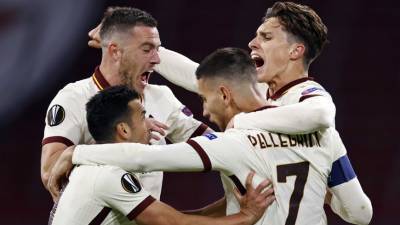 Лига Европы: «Рома» победила «Аякс», «Вильярреал» одолел загребское «Динамо»