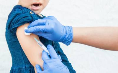 В Чехии поддержали обязательную вакцинацию детей
