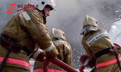 Во Владивостоке эвакуировали 300 человек из горящего общежития