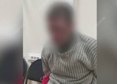 Пьяный красноярец затащил в квартиру чужого ребенка и ударил ножом в шею